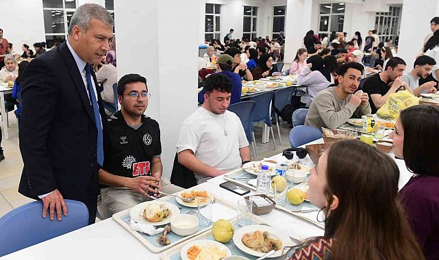 Anadolu Üniversitesi'nde yapay zekâ toplantısı gerçekleştirildi
