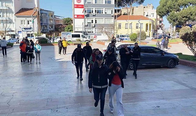 Aydın'da 'yeşil reçete' operasyonunda gözaltına alınan şüpheliler adliyeye sevk edildi