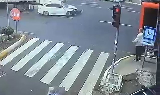 Balıkesir'de zincirleme trafik kazası: 1 yaralı