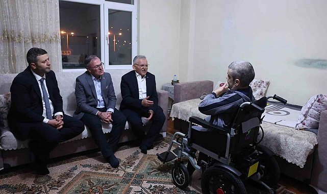 Başkan Büyükkılıç, iftar ve teravihte Hacılarlılar ile bir araya geldi