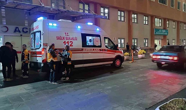 Batman'da yolun karşısına geçmeye çalışan kıza otomobil çarptı