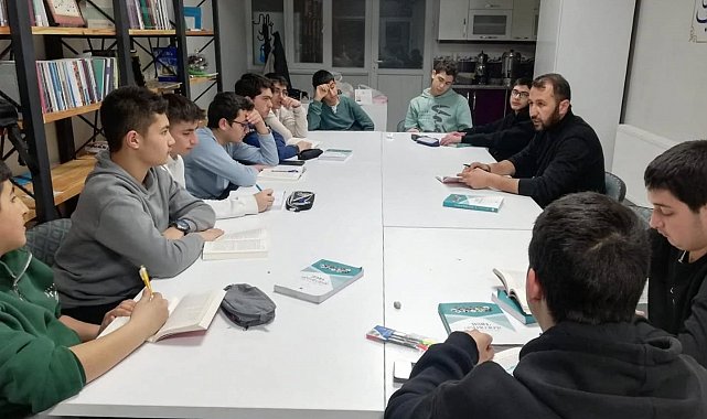 Bayburt'ta 'İftardan Sahura Gençlik Buluşması' programı gerçekleştirildi