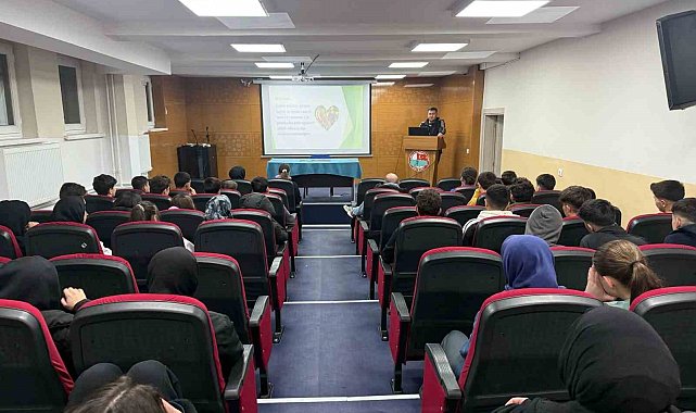 Bayburt'ta 'Sağlıklı Beslenme' konulu söyleşi yapıldı