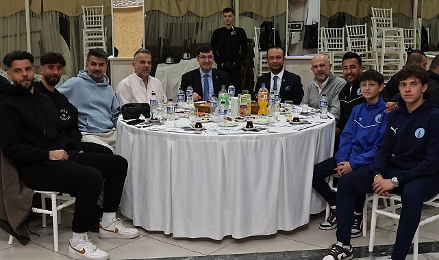 Belediye Kütahyaspor'un iftar programında genç sporcular bir araya geldi