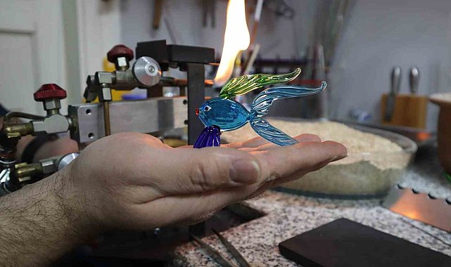 Bin 400 derecede işlenen cam sanatı Eskişehir'den dünyaya taşınıyor