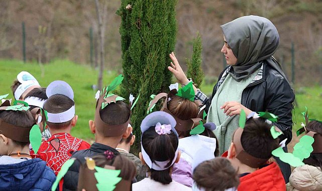 Botanik bahçesinde doğayla buluştular