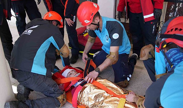 Böyle deprem tatbikattı görülmedi