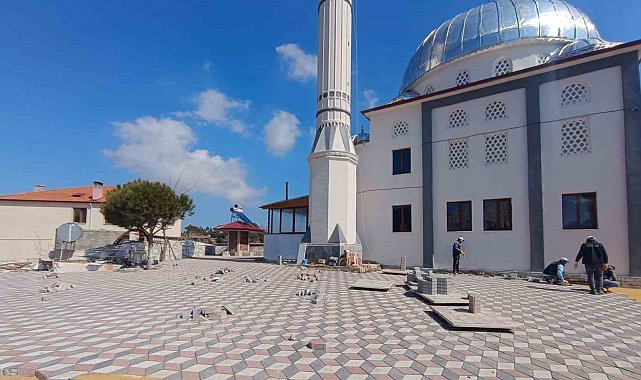 Bozdoğan Belediyesi'nden camilerde çevre düzenlemesi