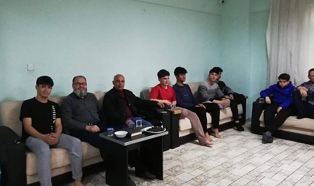 Bozdoğan Müftülüğü yatılı öğrencilerle iftarda buluştu