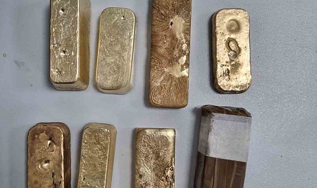 Bulgaristan sınırında otobüste 250 bin euro değerinde külçe altın ele geçirildi