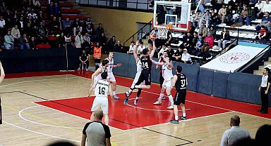 Büyükşehir basketbol serinin son karşılaşmasına Uşak'ta çıkacak