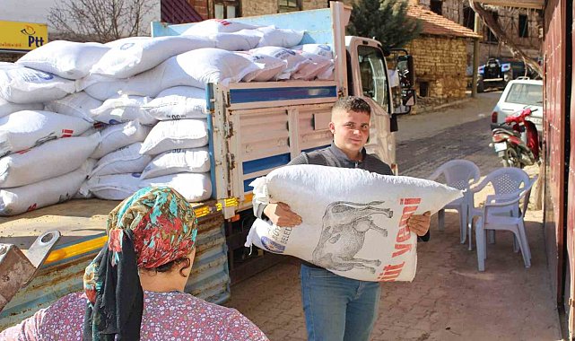Büyükşehir'den üreticilere süt yem desteği