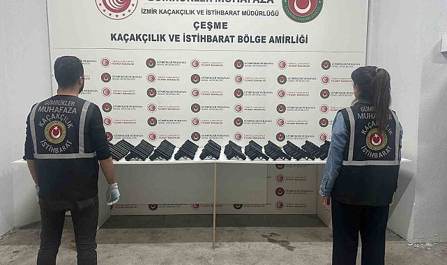 Çeşme Limanı'nda tırın içinden 138 tabanca çıktı