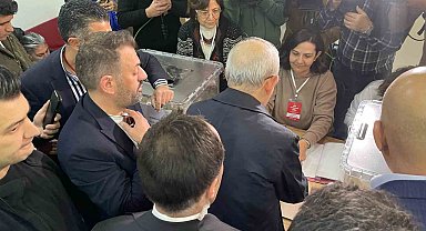 CHP eski Genel Başkanı Kılıçdaroğlu: "Demokrasi mücadelesini her yerde, her ortamda ve bedeli ne olursa olsun vermek zorundayız"