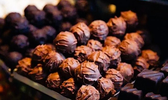 Çikolata ve şekerlemelerde hileli ürünlere dikkat