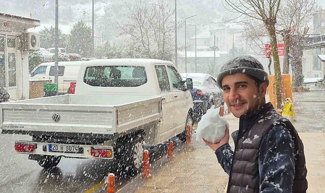 Denizli'de bahar ve kış aynı günde yaşandı