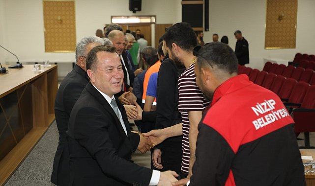 Doğan, personelleriyle bayramlaştı