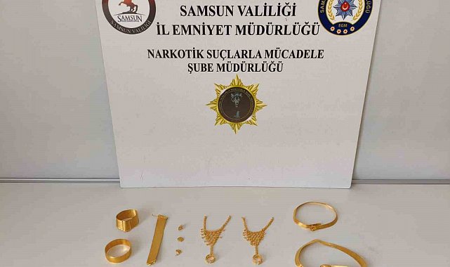 Dolandırıcılıktan 29 yıl hapis cezası bulunan şahıs sahte altın setiyle yakalandı