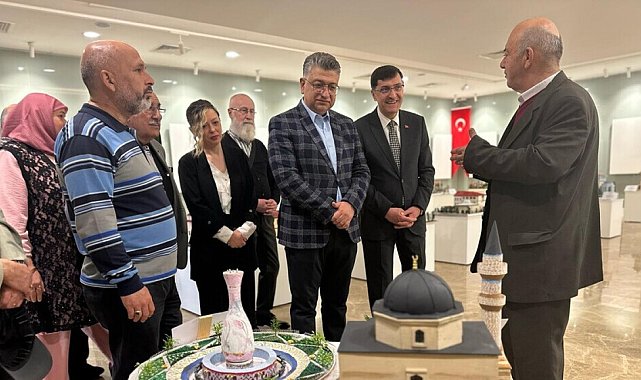 DPÜ'den 'Zamanın İzinde: Kütahya'nın Renkleri' sergisi