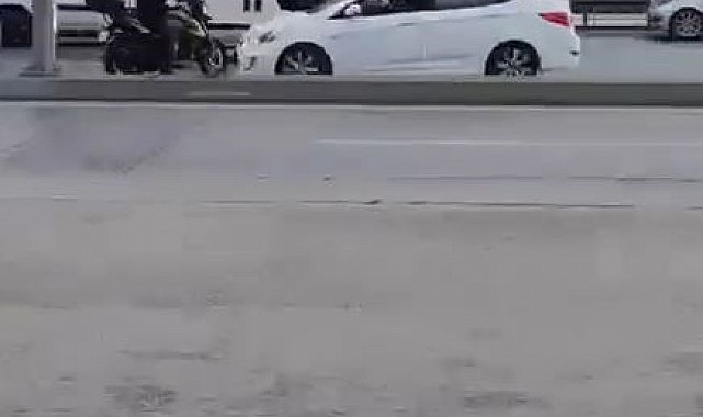 E-5'e ters istikametten giren kadın ortalığı birbirine kattı; o anlar kamerada