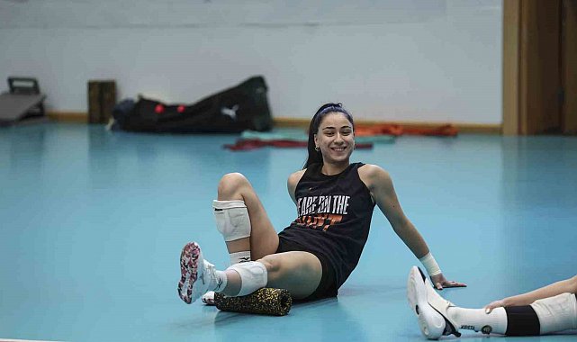 Eczacıbaşı Dynavit, derbiye ev sahipliği yapacak