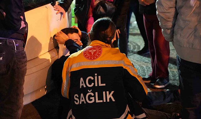 Edirne'de otomobilin yayalara çarpma anı kamerada: 3 yaralı