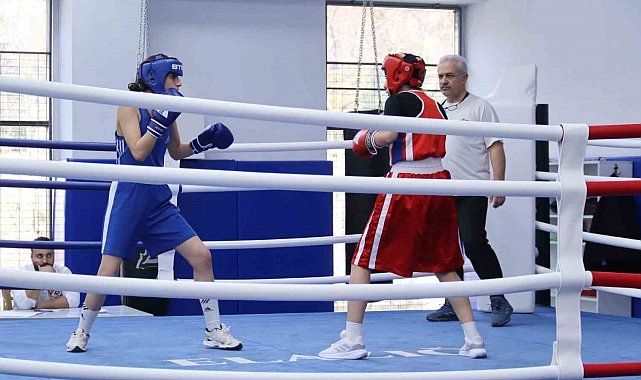 Elazığ'da gençler boks müsabakası sona erdi