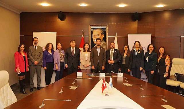 Erkek egemen ağır sanayi sektörüne kadın eli değecek