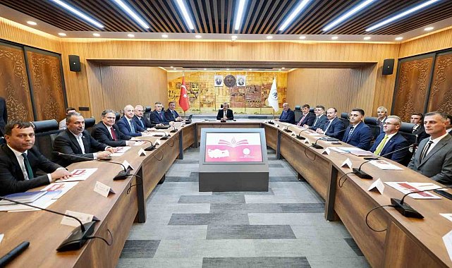 Erzincan il eğitim değerlendirme toplantısı, Bakan Tekin'in başkanlığında yapıldı