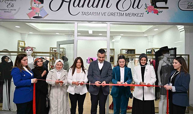 Esenyurt'un ilk 'Hanımeli Tasarım ve Üretim Merkezi' açıldı