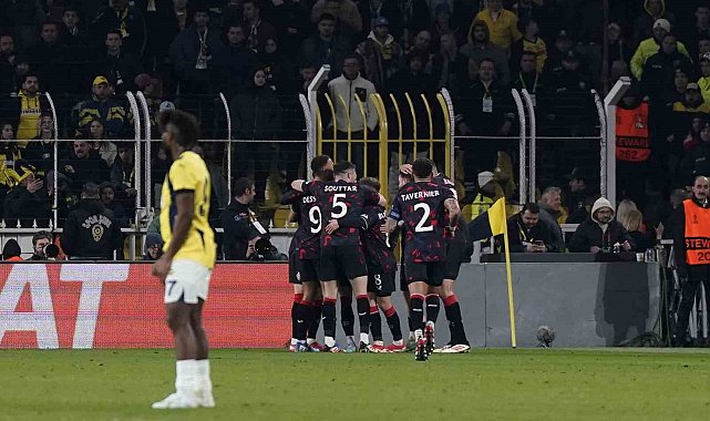 Fenerbahçe turu Glasgow'a bıraktı