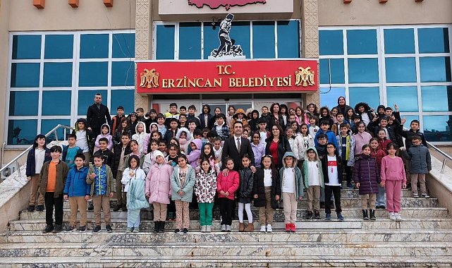 Gazi İlkokulu öğrencileri belediyeyi ziyaret etti