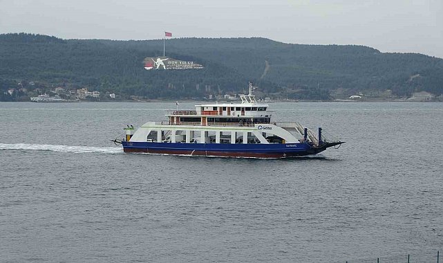 Gökçeada ve Bozcaada'ya yarınki feribot seferlerine fırtına engeli