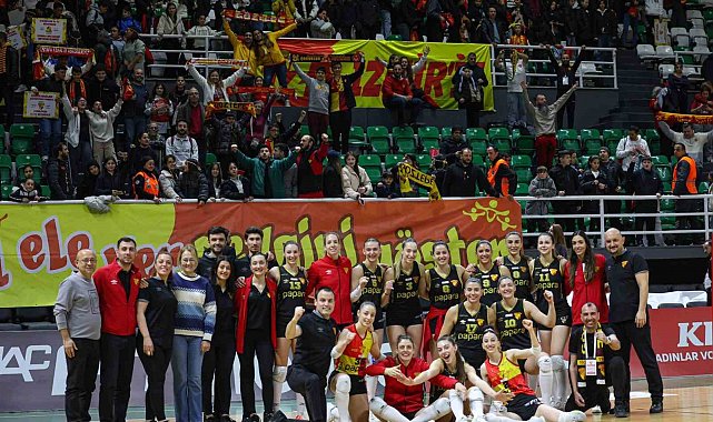 Göztepe ve Karşıyaka, Sultanlar Ligi için kozlarını paylaşacak