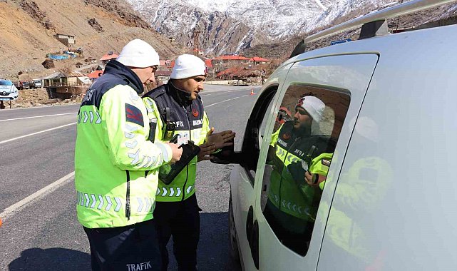 Hakkari'de trafik denetimi