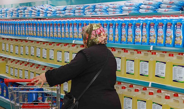 Haliliye'de sosyal market ile dayanışma ruhu güçleniyor