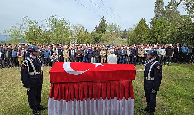 Hastalığa yenik düşen uzman çavuş son yolculuğuna uğurlandı