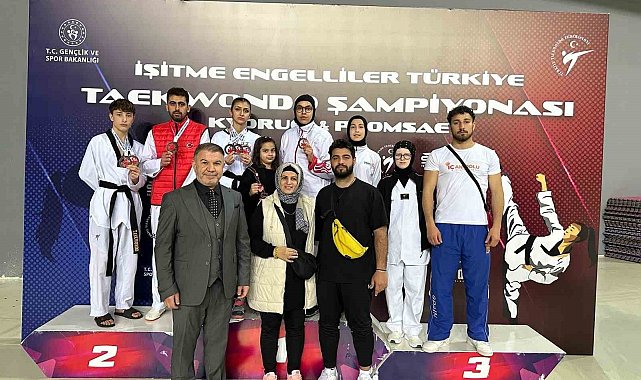 İşitme Engelliler Türkiye Taekwondo Şampiyonası'nda Kayseri'ye 7 madalya