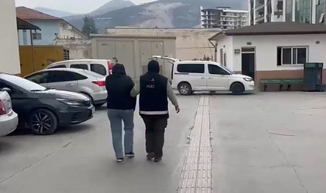 İskenderun'da günübirlik evde fuhuş yapan 2 şahıs yakayı ele verdi