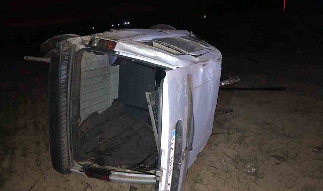 Isparta'da otomobil takla atarak şarampole devrildi