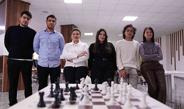 İstanbul Arel Üniversitesi Satranç Takımı'nda hedef Türkiye şampiyonluğu