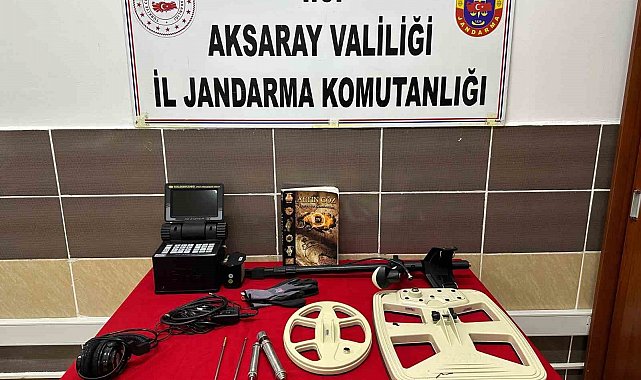 Jandarmadan kaçak kazı operasyonu: 5 gözaltı