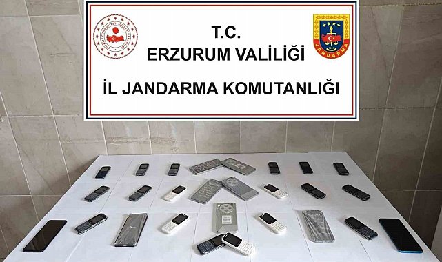 Jandarmadan kaçak telefon operasyonu