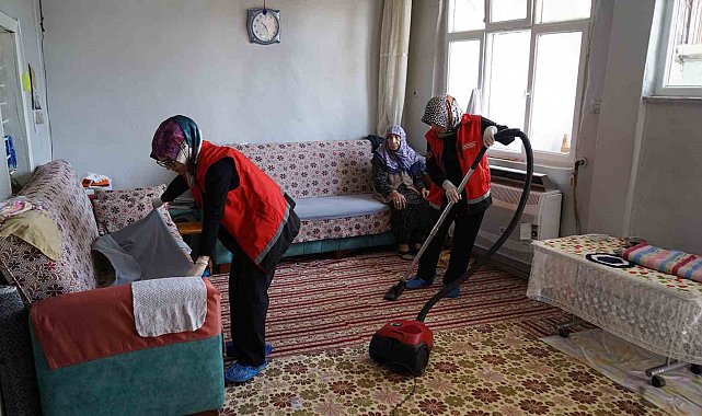 Kahramanmaraş'ta yaşlılara şefkat eli