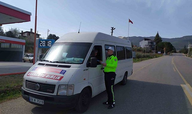 Karacasu'da sürücüler denetlendi