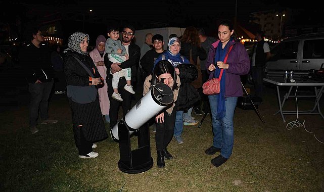 Karagöz'ün uzay yolculuğu perdeye yansıdı