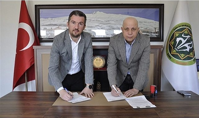 Kars Veteriner Hekimleri Odası ile Kars Damızlık Koyun Yetiştiricileri Birliği işbirliği protokolü imzalandı