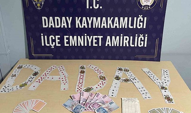 Kastamonu'da kumar baskını: 5 kişi hakkında da adli işlem yapıldı