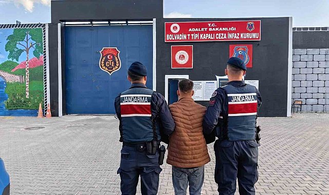 Kasten yaralama suçundan aranan şahsı jandarma yakaladı