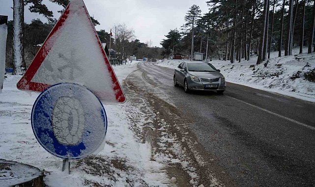 Kazdağları'nda kar yağışı etkili oldu